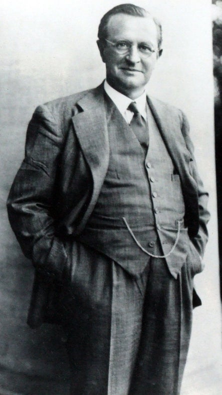 Black and white photograph of Philip Henry Kerr, 11th Marquess of Lothian (1882-1940)